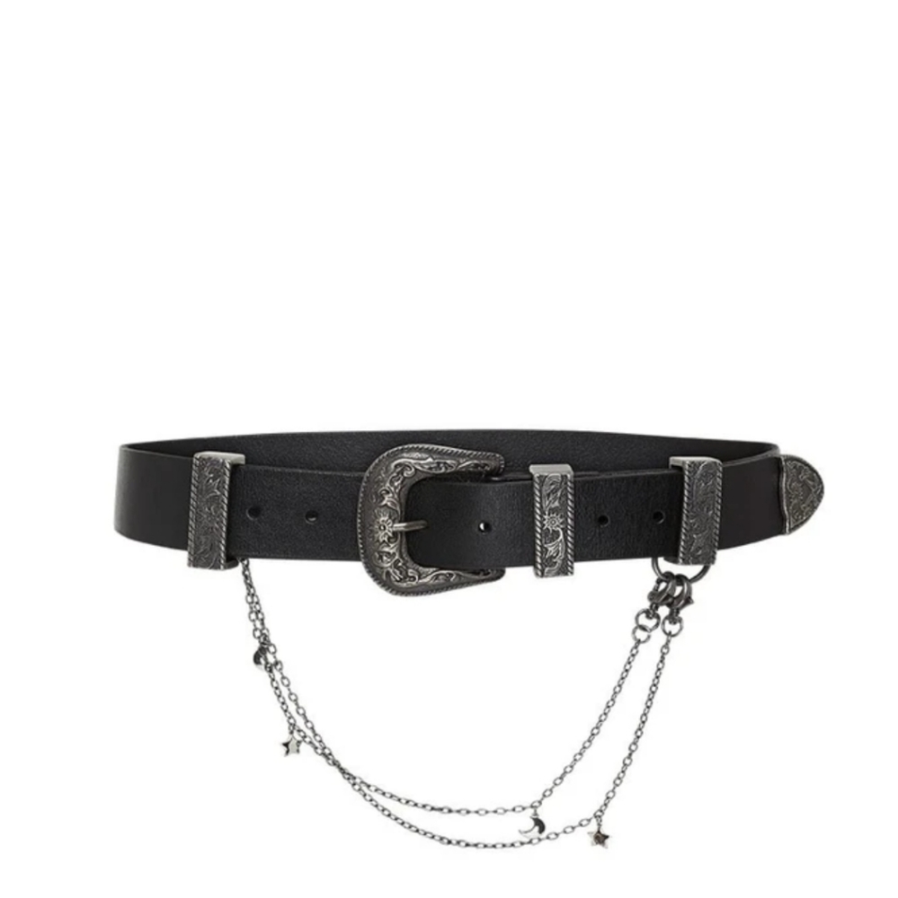 Spell and the gypsy charm belt